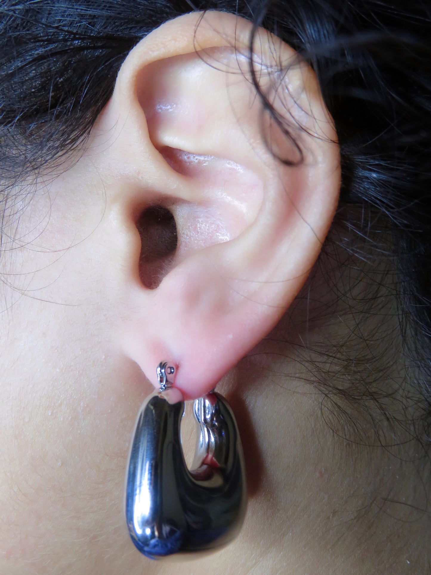 Chunky U-Shaped Hoops earrings Precious Jewels Silver