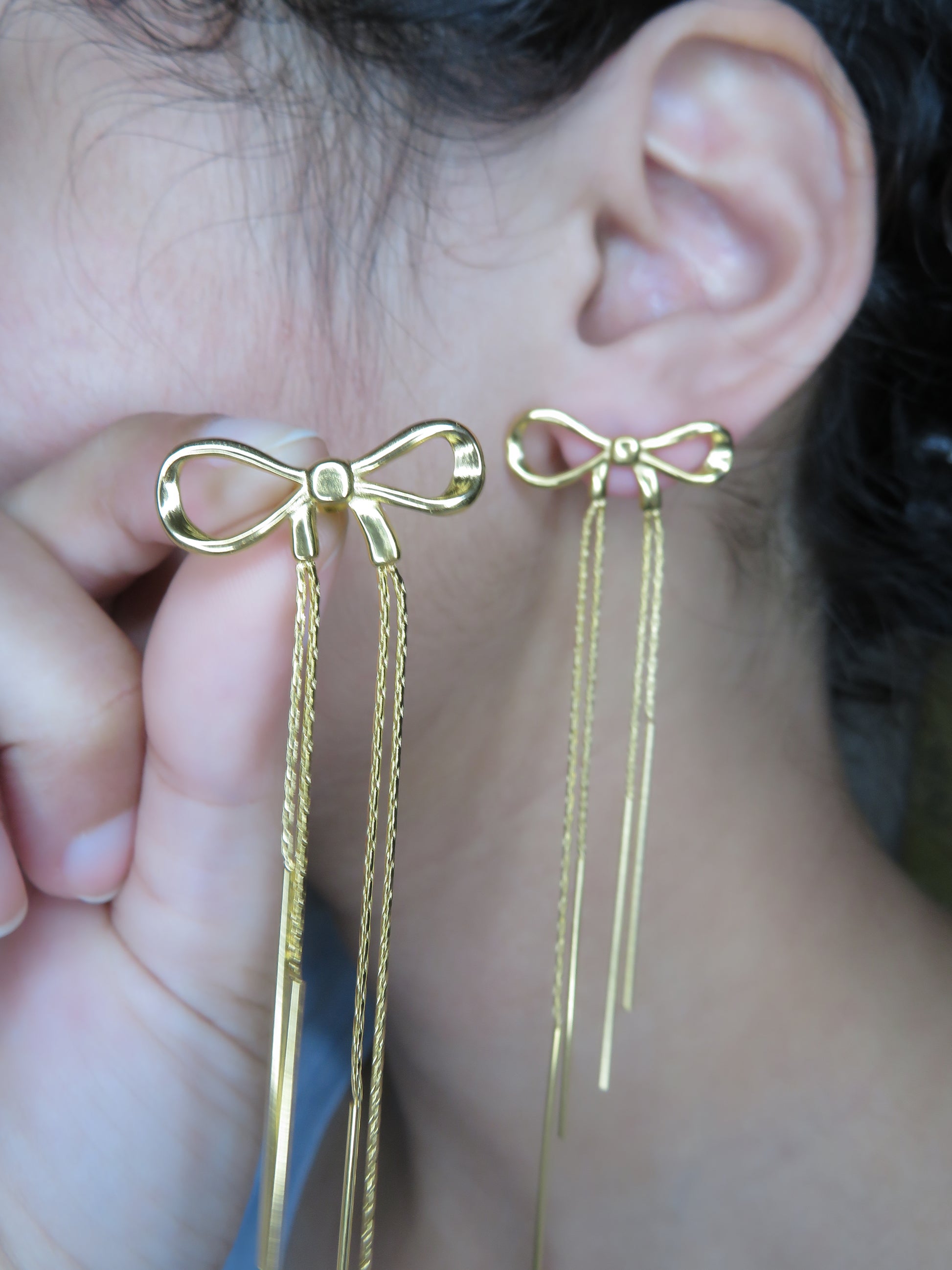 Dangly Bow Earrings earrings Precious Jewels