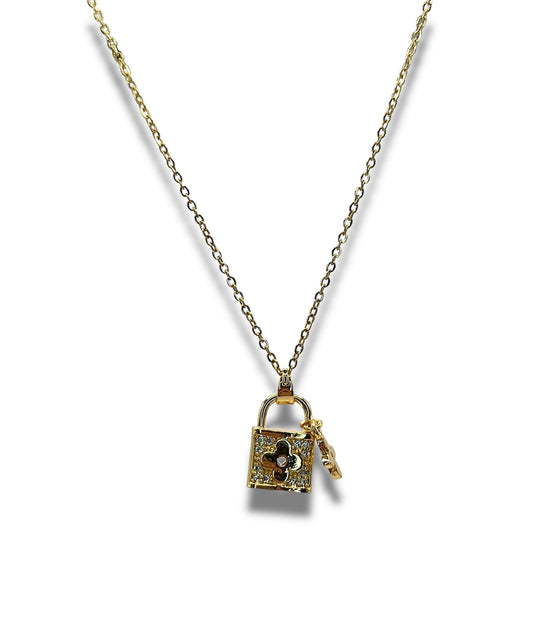 Locked In Necklace Necklace Precious Jewels Gold